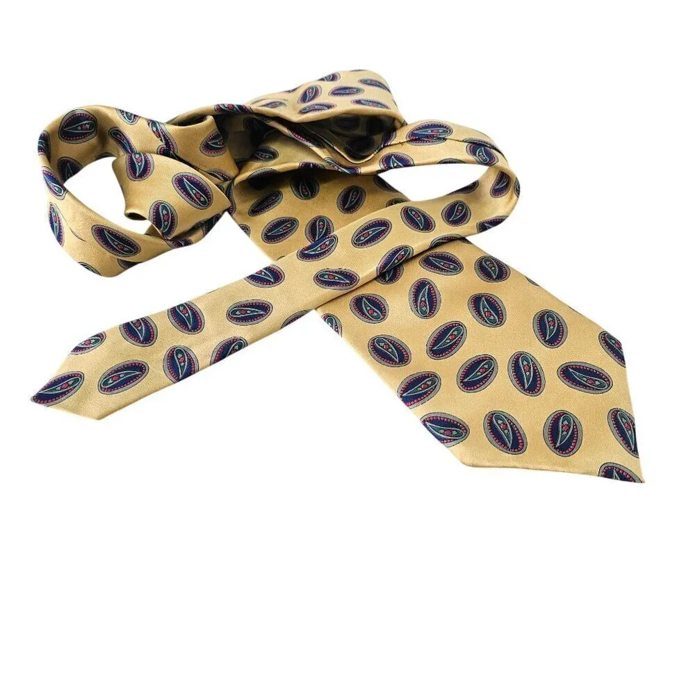 Kuppenheimer Premier Edition 90s Gold Silk Necktie Navy Blue Paisley 3.75